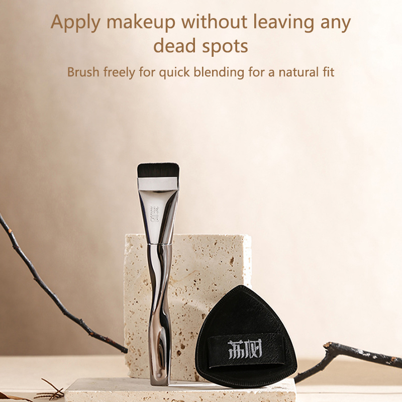 Beauty Makeup News - 新しいワンワードファンデーションブラシ 軽量で薄いフェイスコンターブラシ フラットコンターブラシ ファンデーションクリームメイクアップブラシ