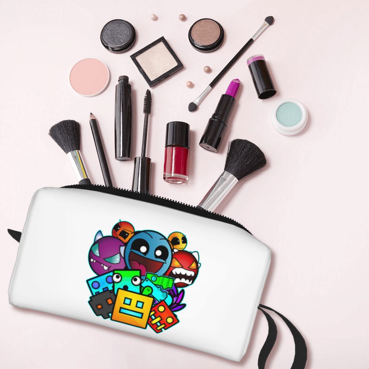 ジオメトリーダッシュ オールドスクール ゲーミング メイクア - Beauty Makeup School のレビューと価格